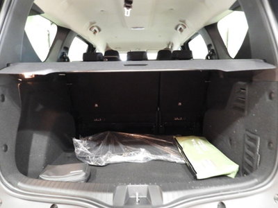 Dacia Jogger 1.0 tce Essential Gpl 100cv (13)