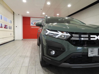 Dacia Jogger 1.0 tce Essential Gpl 100cv (9)