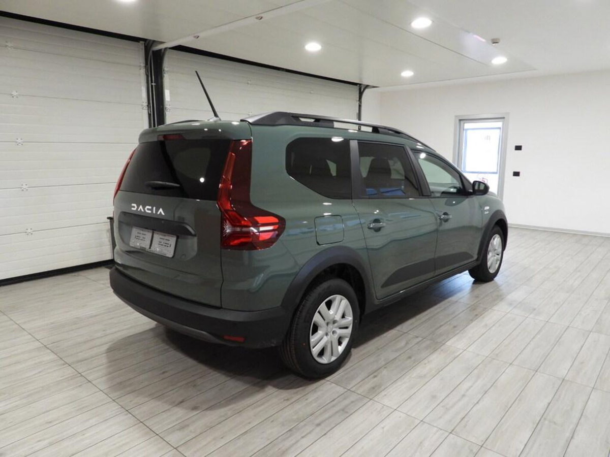 Dacia Jogger 1.0 tce Essential Gpl 100cv (5)