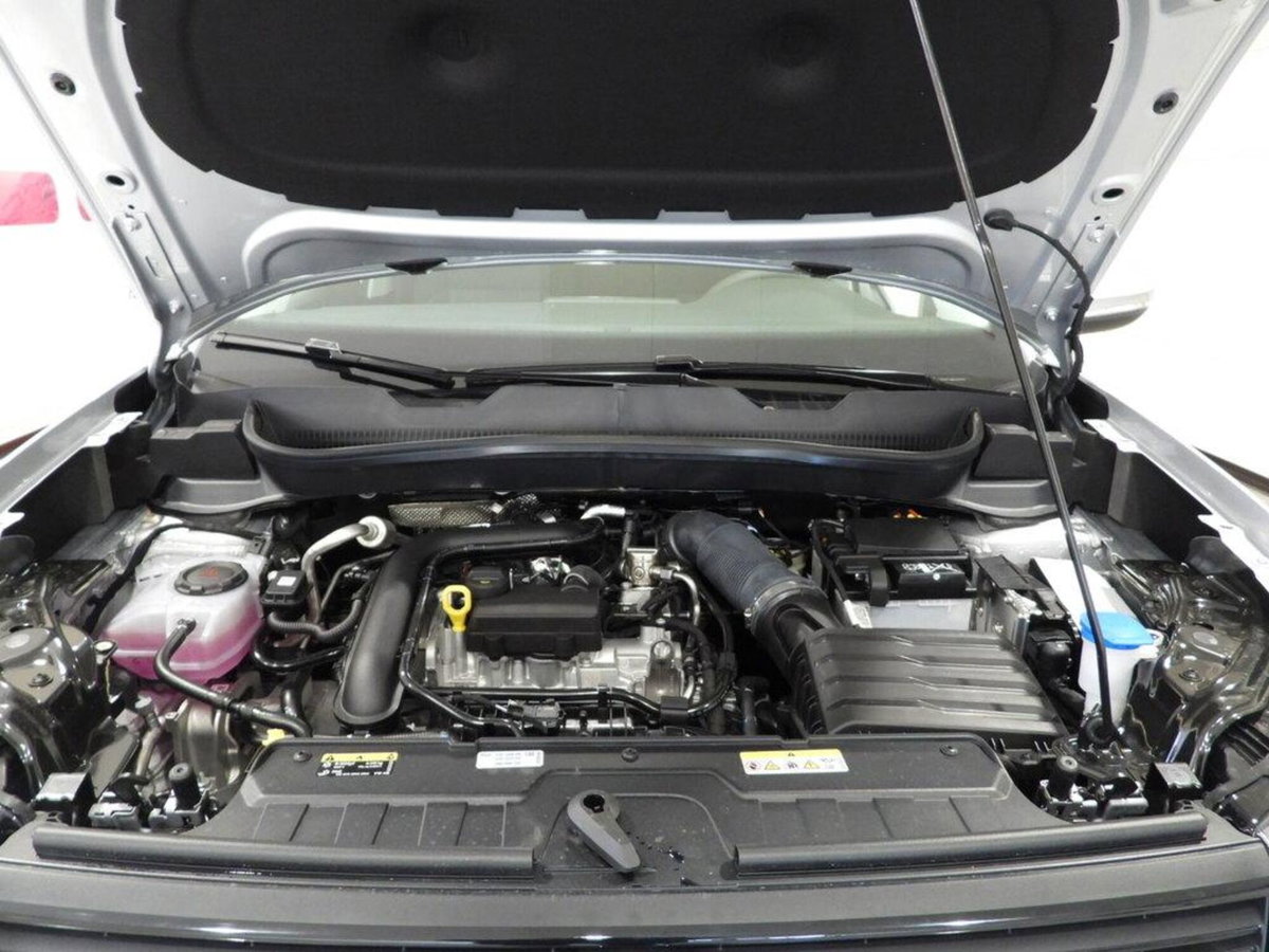 Volkswagen T-Cross 1.0 tsi Life 115cv dsg (14)