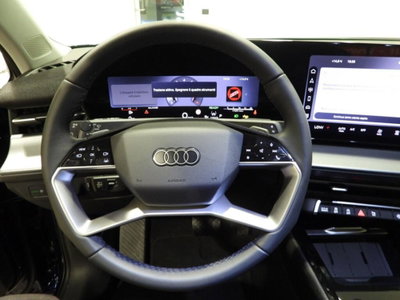 Audi Q3 35 TDI quattro S tronic Business (8)