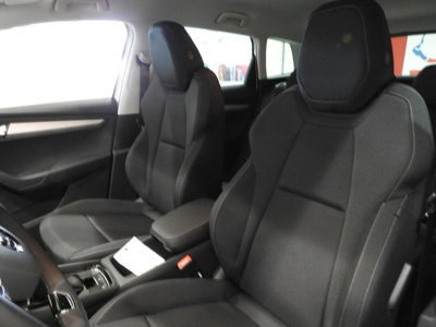 Skoda Karoq 2.0 TDI EVO SCR 115 CV DSG Ambition (6)