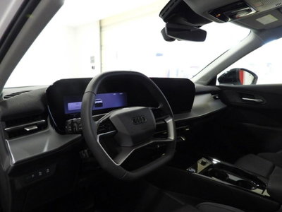 Audi Q3 35 TDI quattro S tronic Business (8)