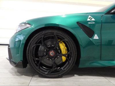 Alfa Romeo Giulia 2.9 T V6 AT8 Quadrifoglio (4)