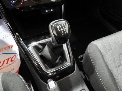 Volkswagen T-Cross 1.0 tsi Life 95cv (12)