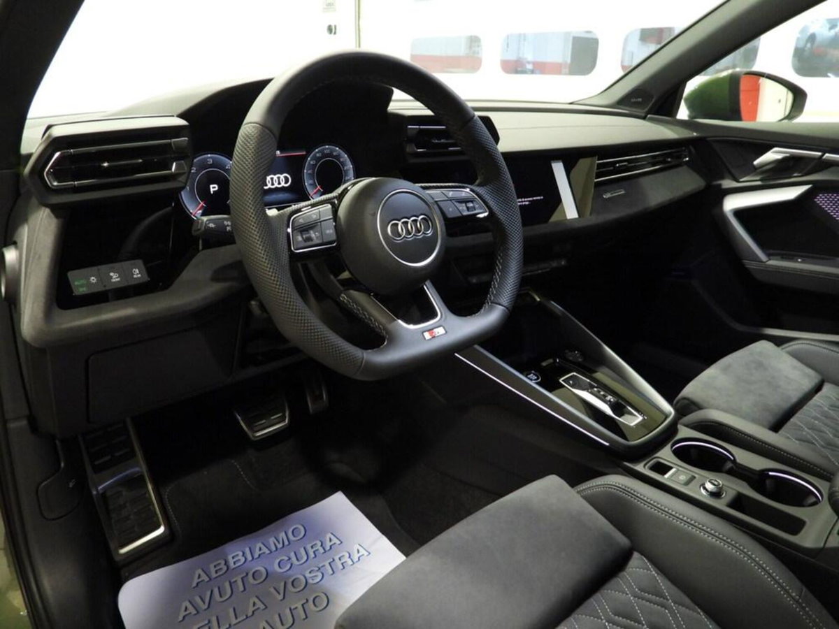 Audi A3 Sportback 2.0 TDI S tronic Business (8)
