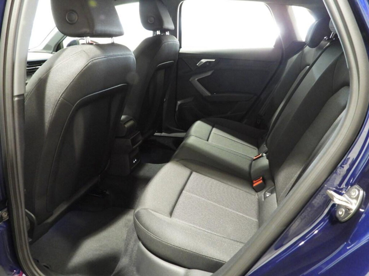 Audi A3 Sportback 35 TFSI (10)