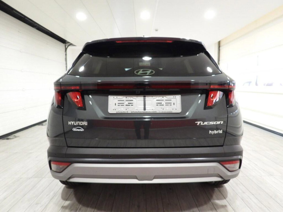 Hyundai Tucson 1.6 t-gdi 48V Xtech 2wd mt (5)