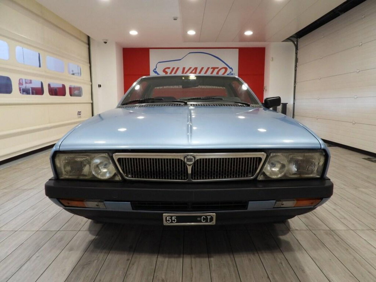 Lancia Gamma 2.0 (2)