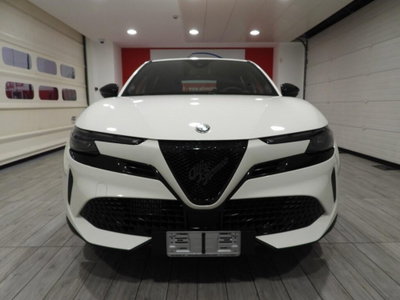 Alfa Romeo Junior 1.2 ibrida 145cv edct6 (2)