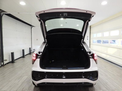 Audi Q3 35 TDI quattro S tronic Business (12)
