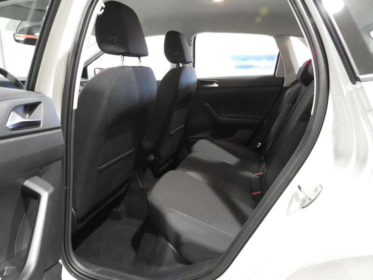Volkswagen Polo 1.0 evo Life 80cv (12)