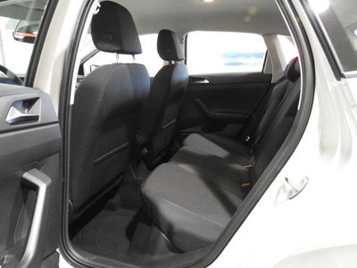 Volkswagen Polo 1.0 evo Life 80cv (12)