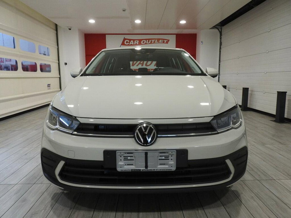 Volkswagen Polo 1.0 evo Life 80cv (2)