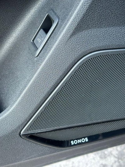 Audi RS Q3 Sportback 2.5 quattro s-tronic (12)