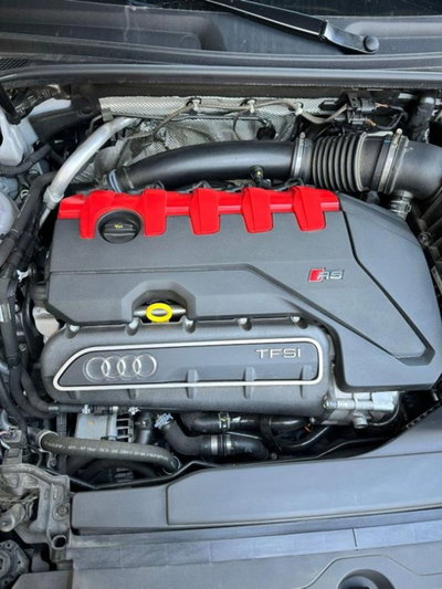 Audi RS Q3 Sportback 2.5 quattro s-tronic (17)