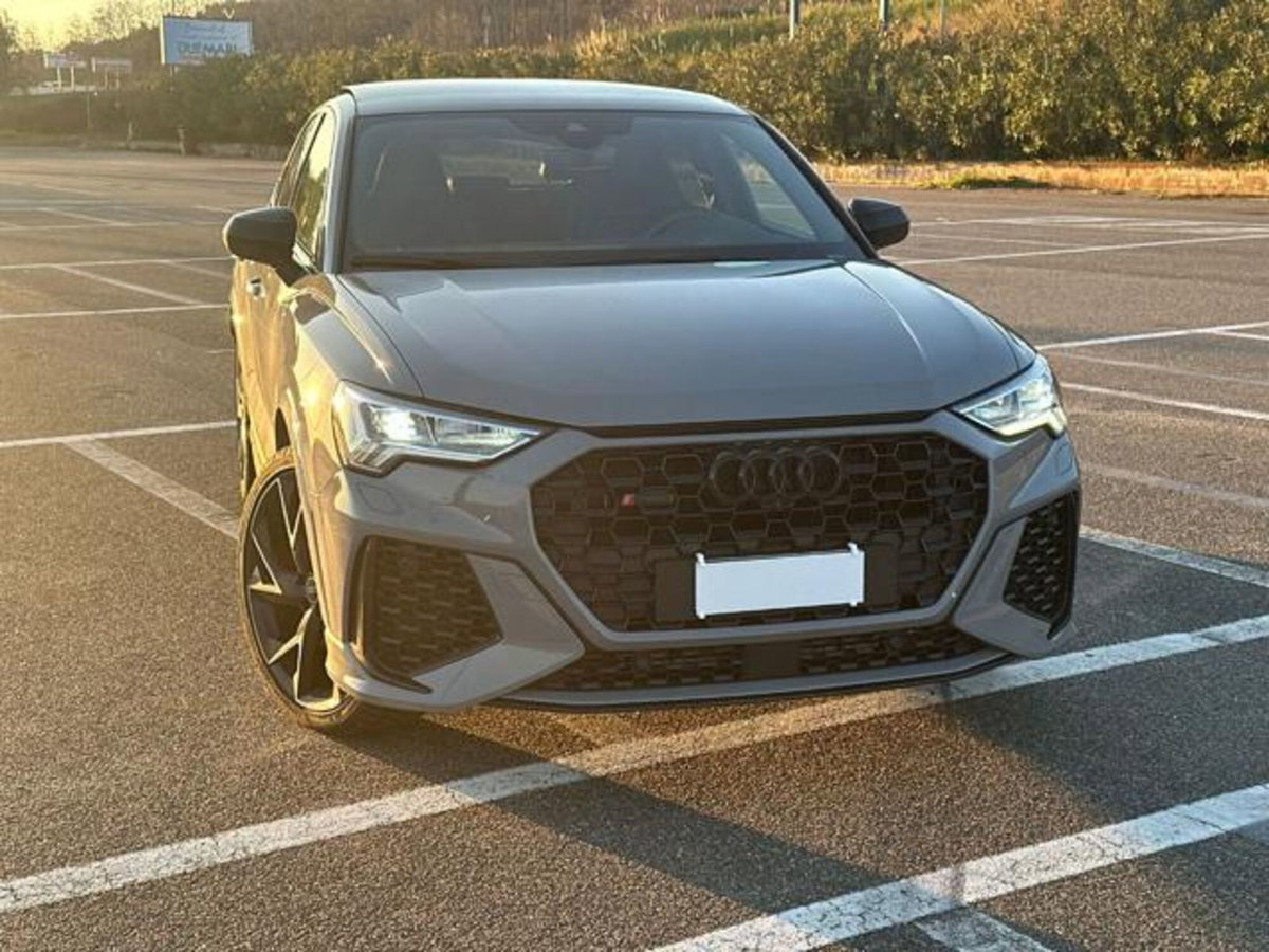 Audi RS Q3 Sportback 2.5 quattro s-tronic (8)