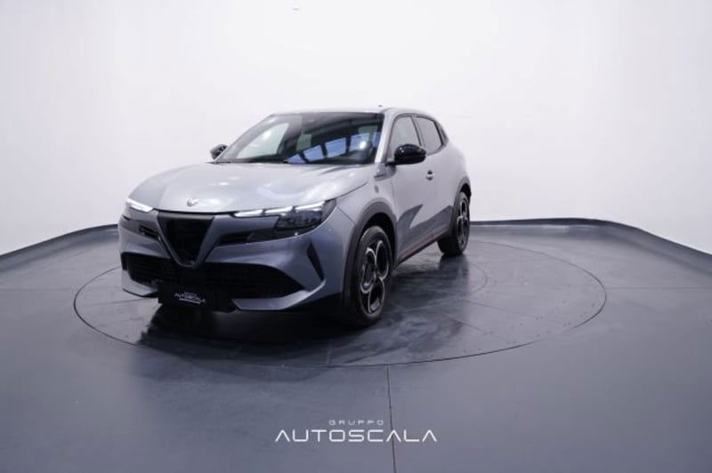 Alfa Romeo Junior 1.2 ibrida Speciale 145cv edct6