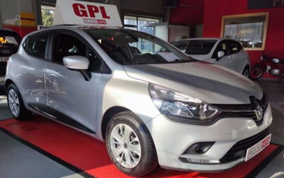 Renault Clio TCe 12V 75 CV 5 porte Business usata