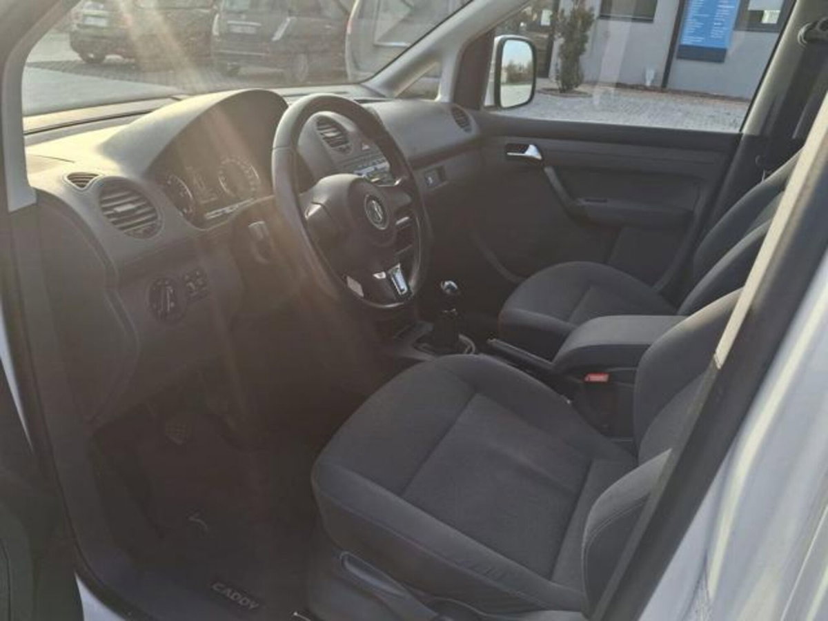 Volkswagen Caddy 1.6 TDI 102 CV 5p. Comfortline (10)