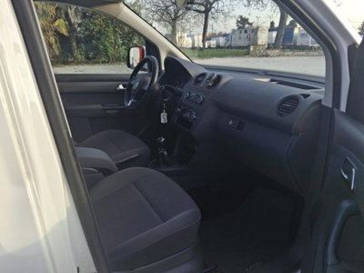 Volkswagen Caddy 1.6 TDI 102 CV 5p. Comfortline (11)