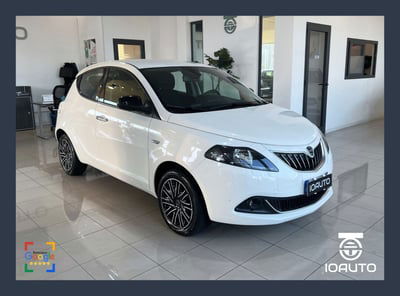 Lancia Ypsilon 1.0 FireFly 5 porte S&S Hybrid Ecochic Gold 