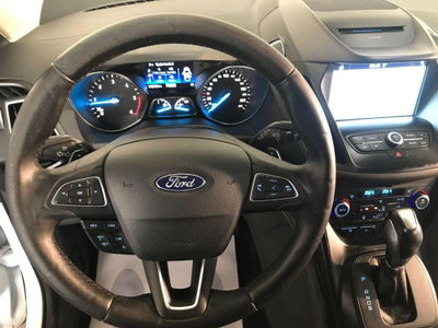 Ford Kuga 1.5 TDCI 120 CV S&S 2WD Titanium (7)