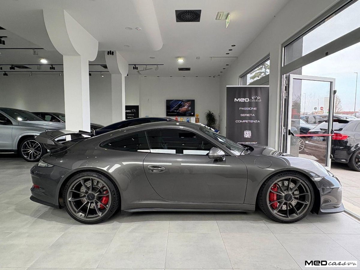 Porsche 911 Coupé 3.8 GT3