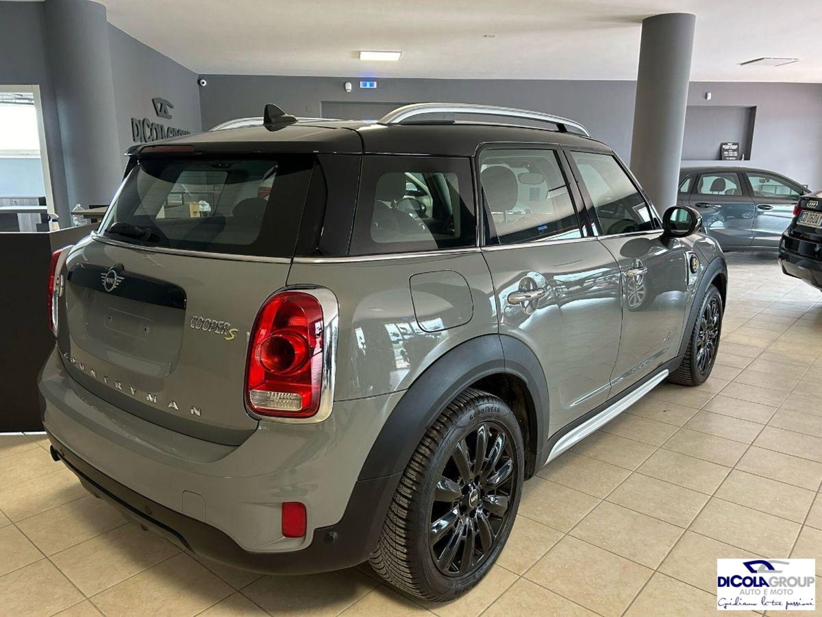 MINI Mini Countryman E JCW (5)