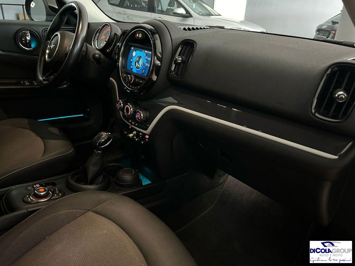 MINI Mini Countryman E JCW (8)