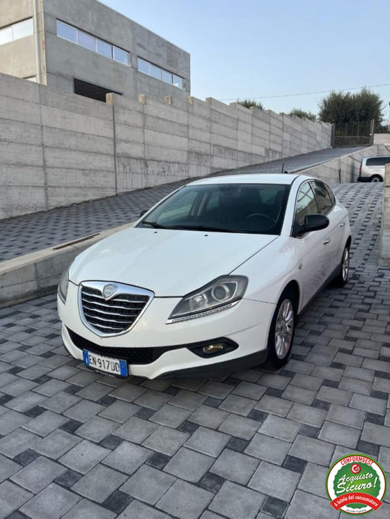 Lancia Delta 1.6 MJT DPF 105 CV Gold