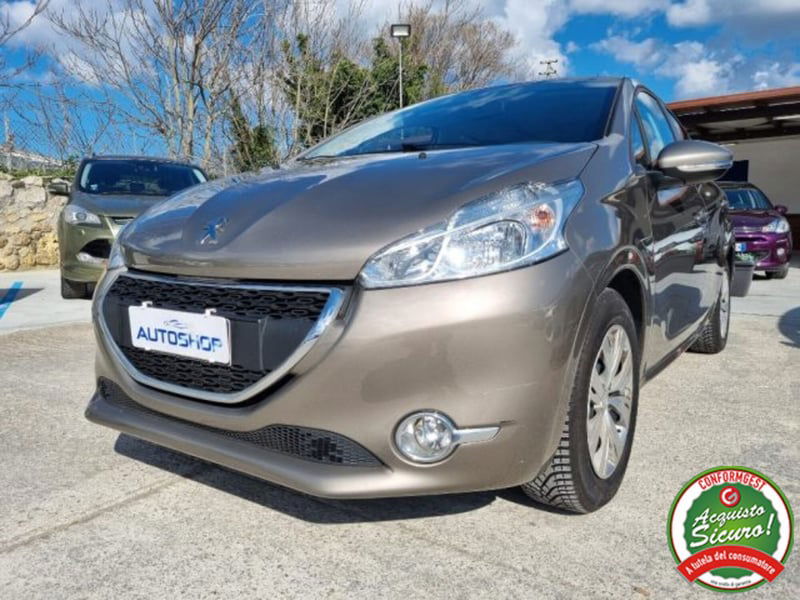 Peugeot 208 HDi 68 CV 5 porte Allure