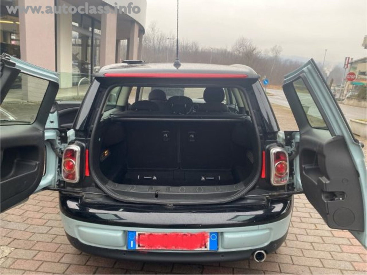 MINI Mini Clubman 1.6 16V Cooper D Clubman (5)