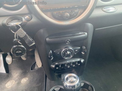 MINI Mini Clubman 1.6 16V Cooper D Clubman (9)
