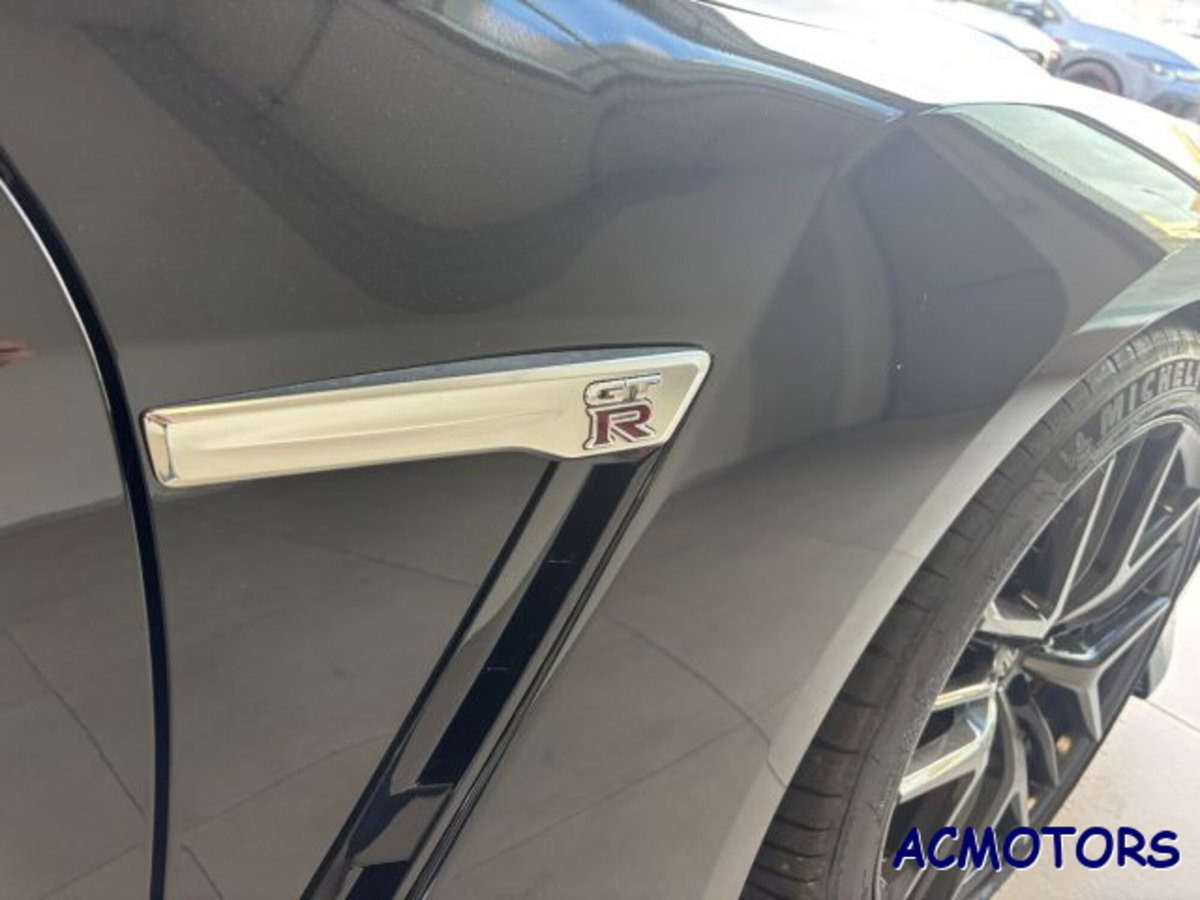 Nissan GT-R 3.8 V6 (16)