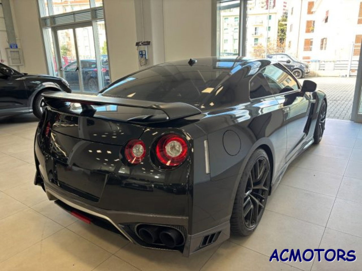Nissan GT-R 3.8 V6 (6)