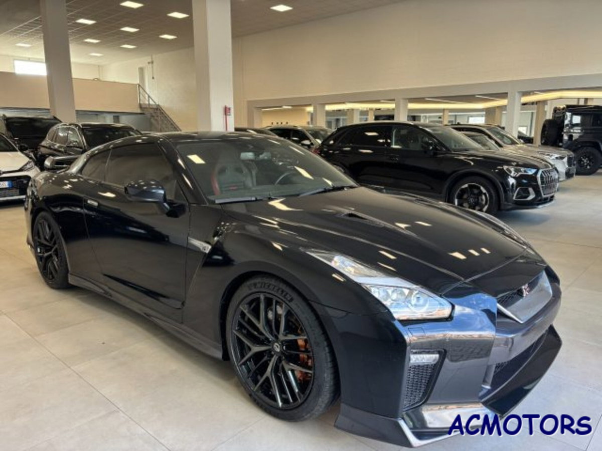 Nissan GT-R 3.8 V6 (9)