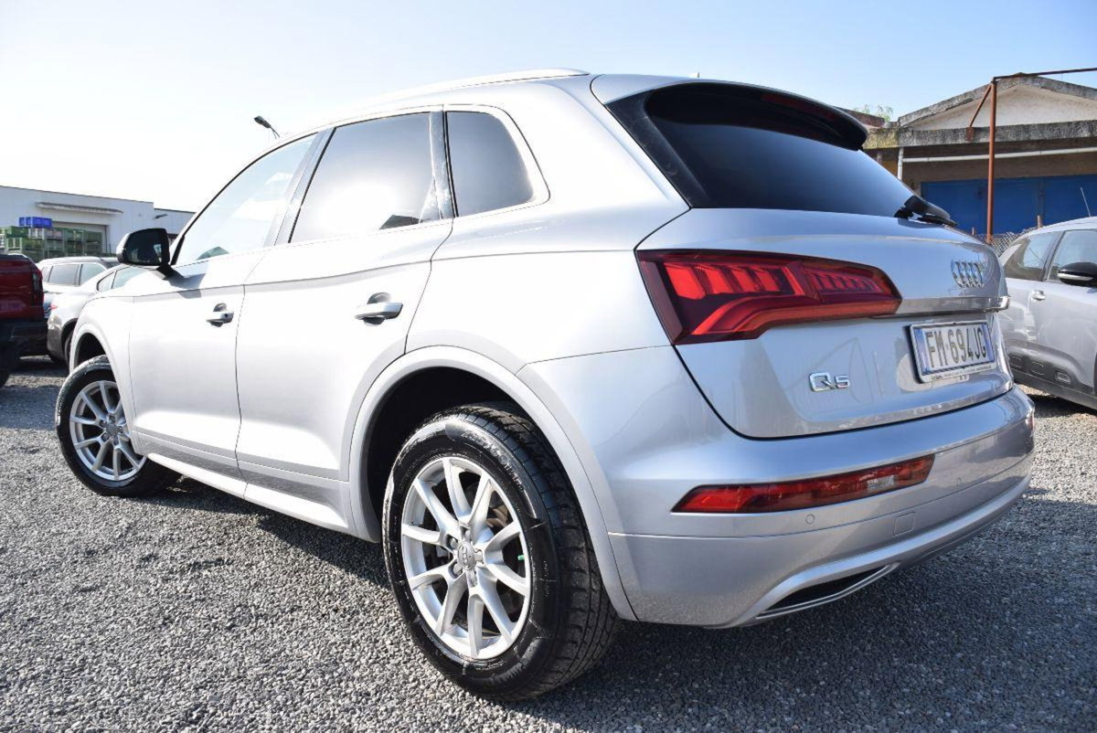 Audi Q5 2.0 TDI 190 CV quattro S tronic (3)