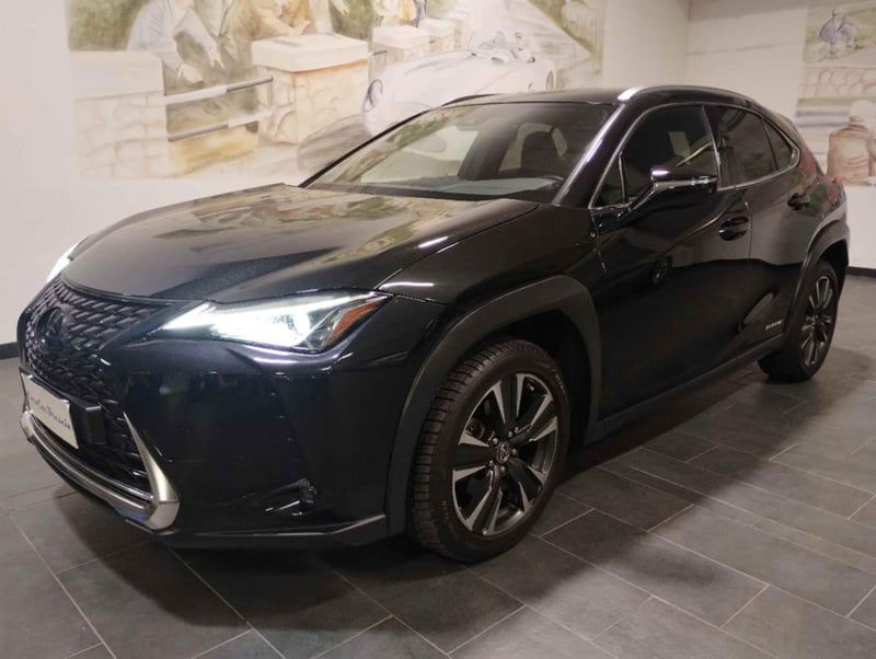 Lexus UX Hybrid 4WD Premium