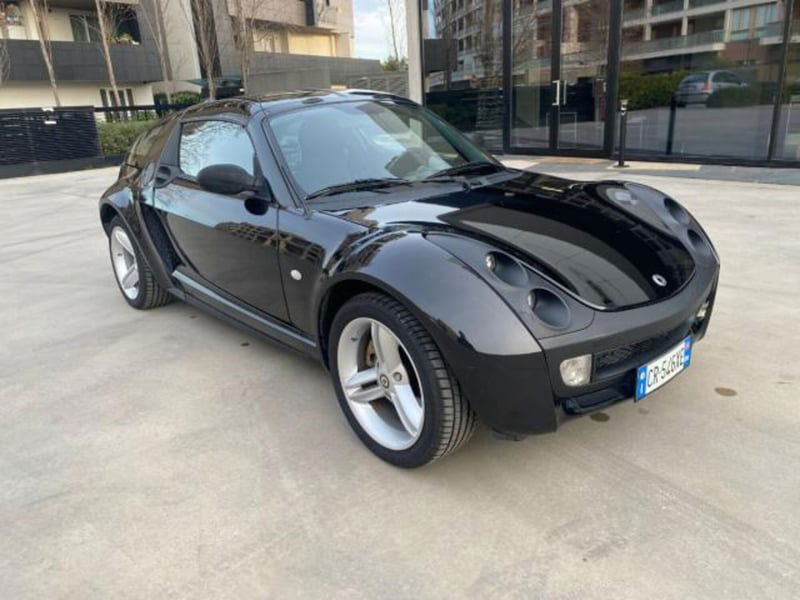 smart city 700 smart roadster BRABUS (74 kw)