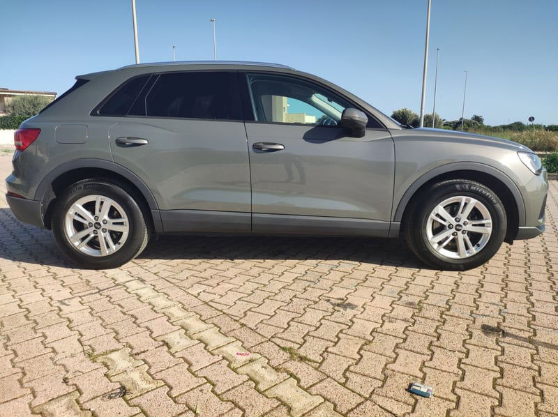 Audi Q3 35 TDI quattro S tronic Business Advanced