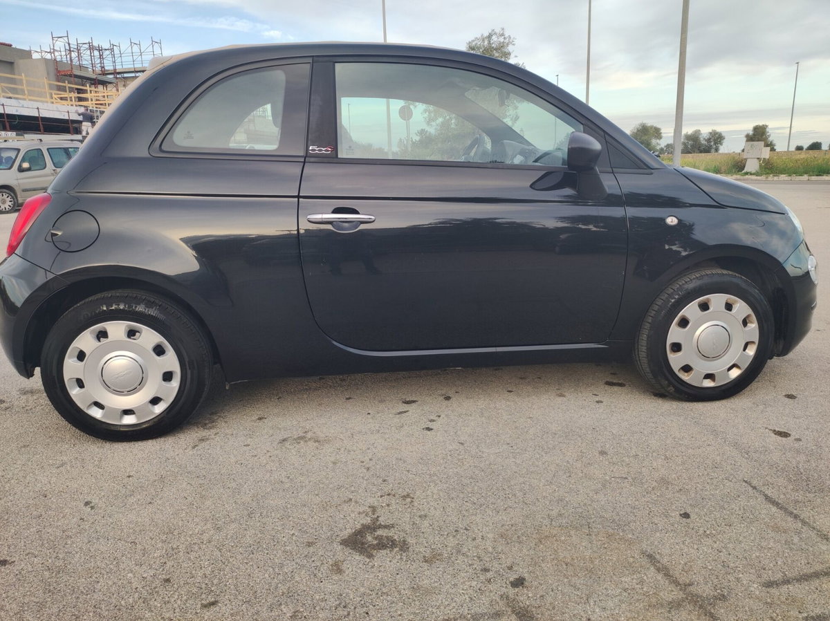 Fiat 500 1.0 Hybrid Red (3)