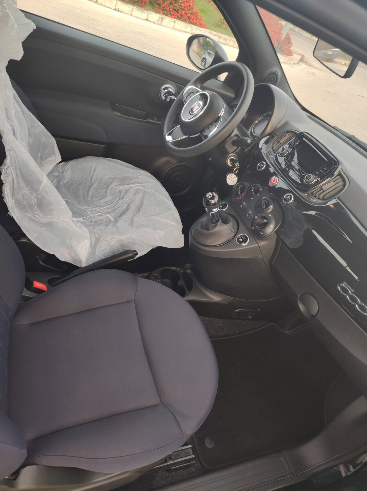 Fiat 500 1.0 Hybrid Red (9)
