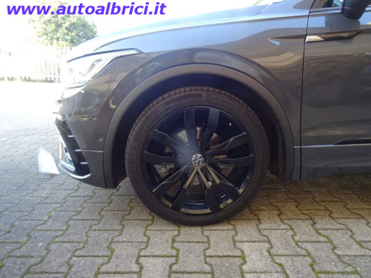 Volkswagen Tiguan 1.5 TSI 150 CV DSG ACT R-Line (10)
