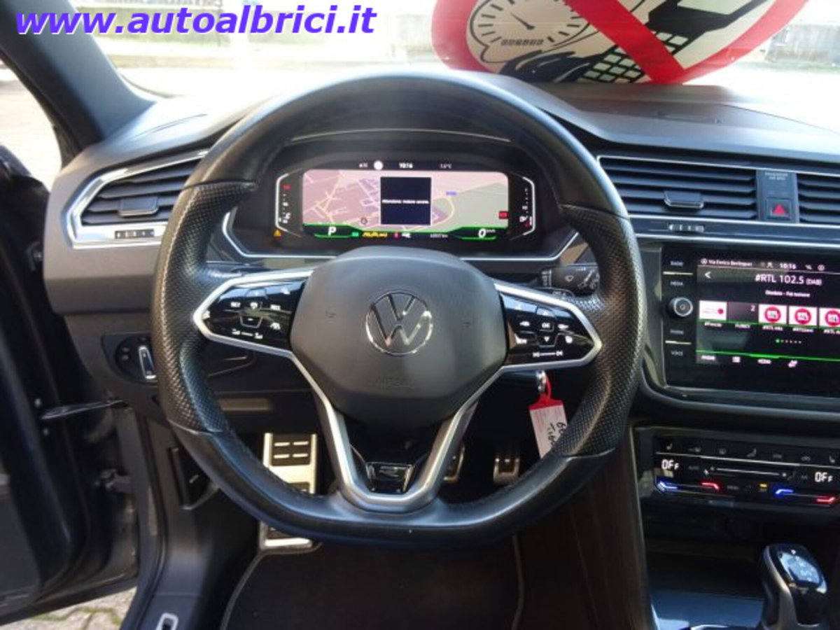 Volkswagen Tiguan 1.5 TSI 150 CV DSG ACT R-Line (18)
