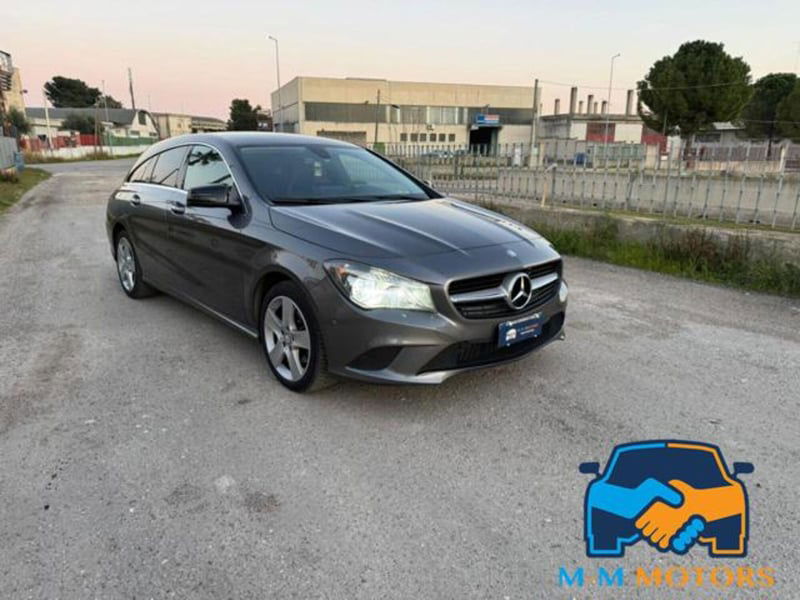 Mercedes-Benz CLA Shooting Brake 180 d Automatic Executive