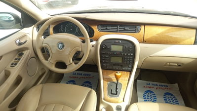 Jaguar X-Type 3.0 V6 24V cat Executive (12)
