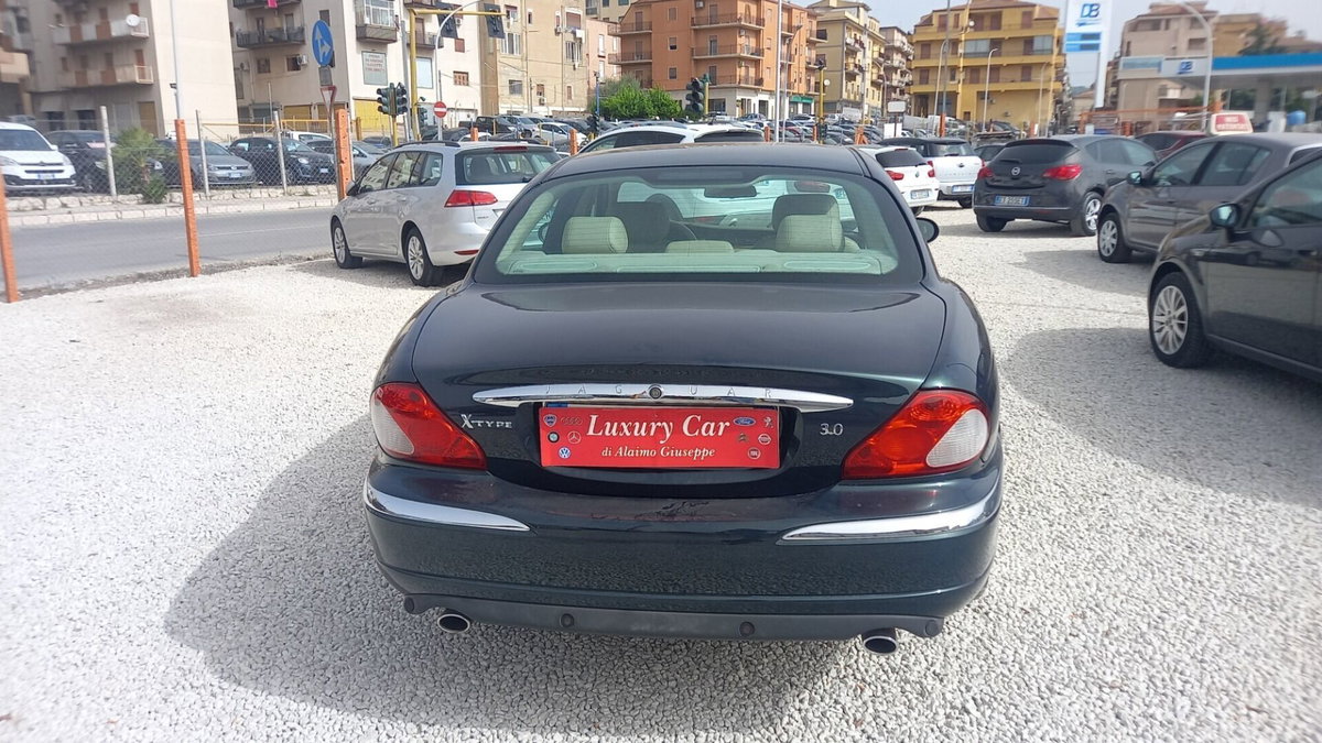 Jaguar X-Type 3.0 V6 24V cat Executive (3)