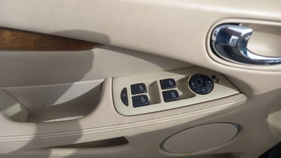 Jaguar X-Type 3.0 V6 24V cat Executive (9)