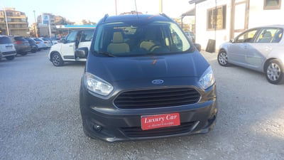 Ford Tourneo Courier 1.5 TDCI 75 CV Titanium  usata